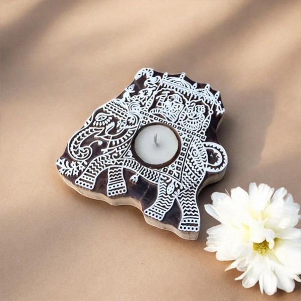 Divine Radiance Festive Hamper-3