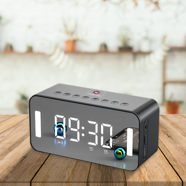 Personalized Multi-Functional Speaker with Clock-1