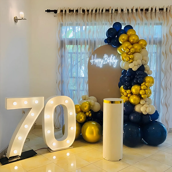 Platinum 70th Celebration Décor
