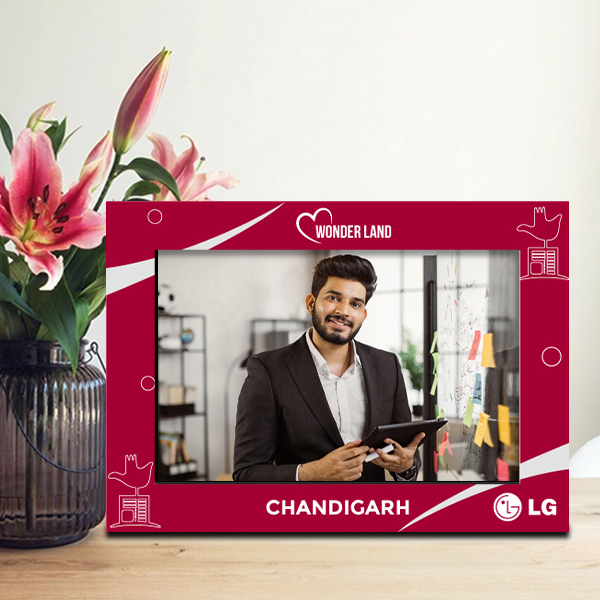Customize Corporate Photo Frames – Professional Branding-0