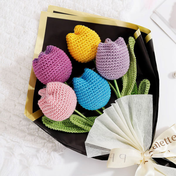 Beautiful Handcrafted Tulip Crochet Bouquet-1