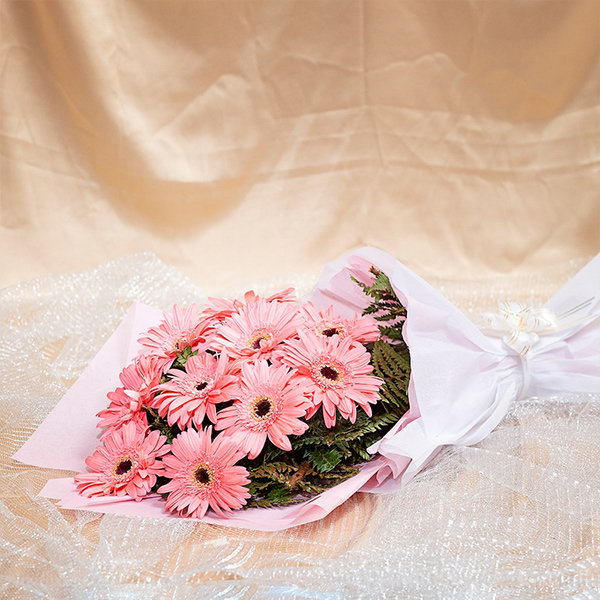 Lovey Pink Gerbera Bouquet-1