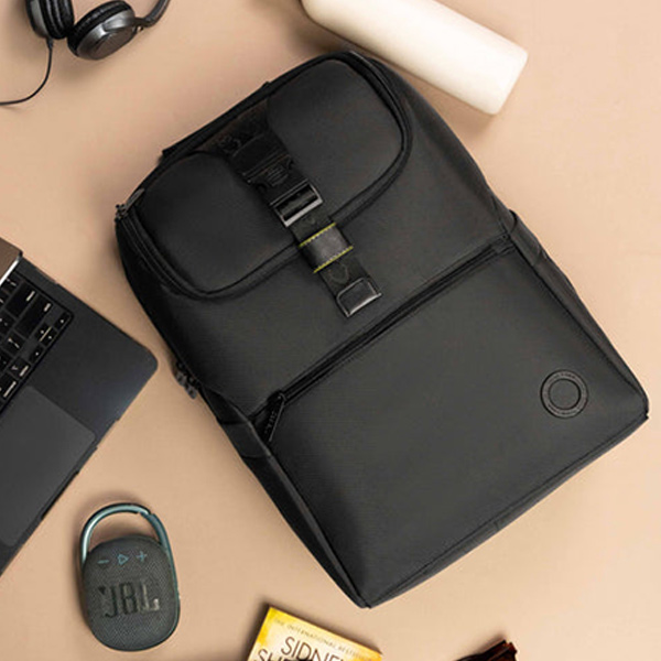 Caslay The Vault Pack Bagpack-3