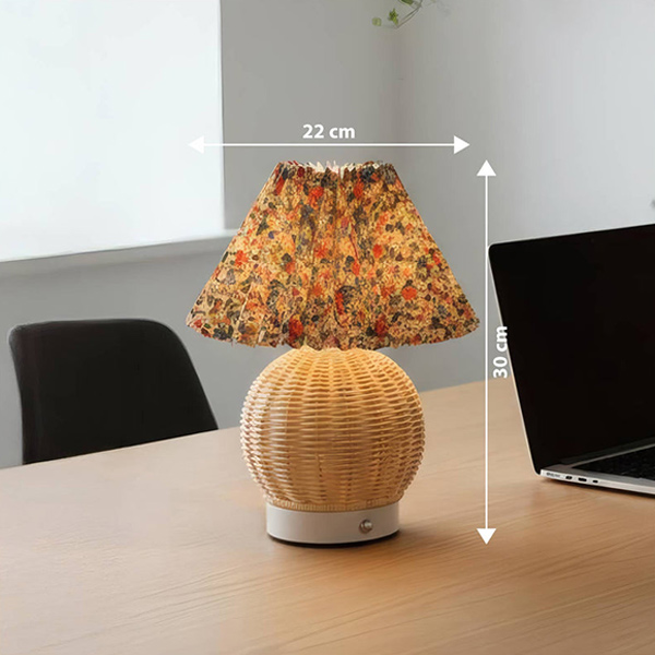 Timalfi Charm Table Lamp-4