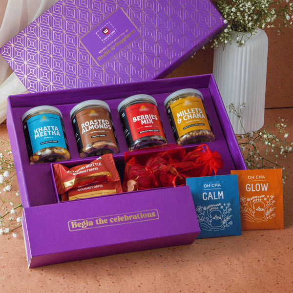 Sparkling Delights Gift Box-1