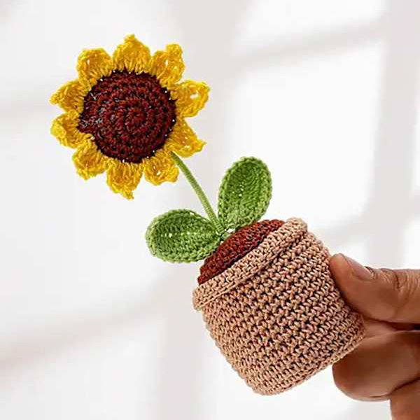 Handmade Crochet Sunflower Greeting Card