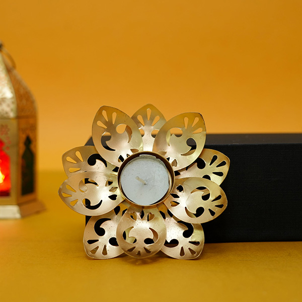 Illuminate & Innovate Diwali Hamper-4