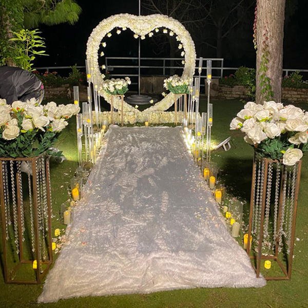 Proposal Decorations at Nighttime for Memorable Moments-0