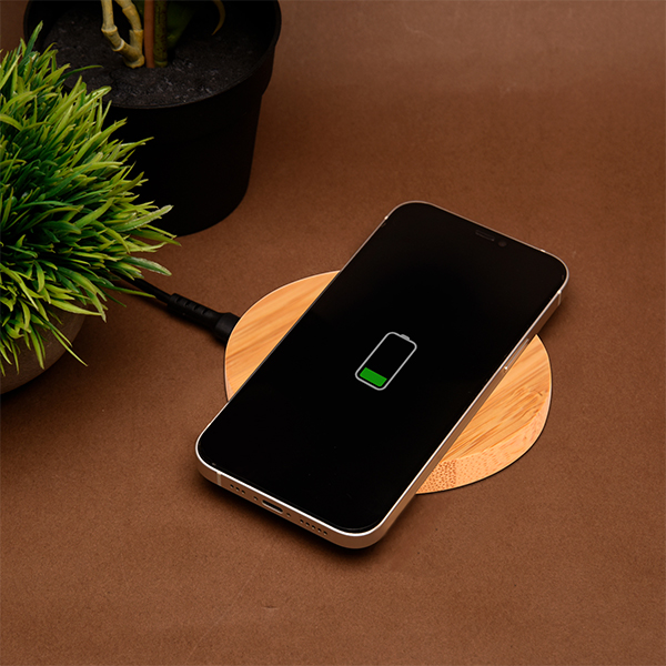 Wangari Olive 15W Round Wireless Bamboo Charger-1