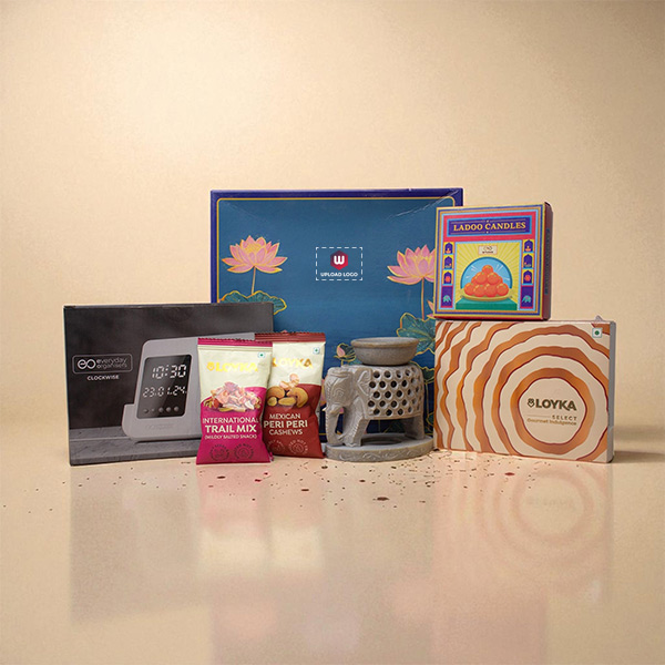 The Festive Delights & Aromatic Retreat Hamper-0