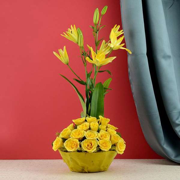 Yellow Lily and Rose Arrangements-0