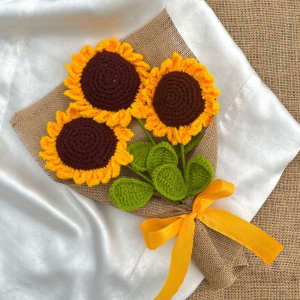 Crochet Sunflower Bouquet