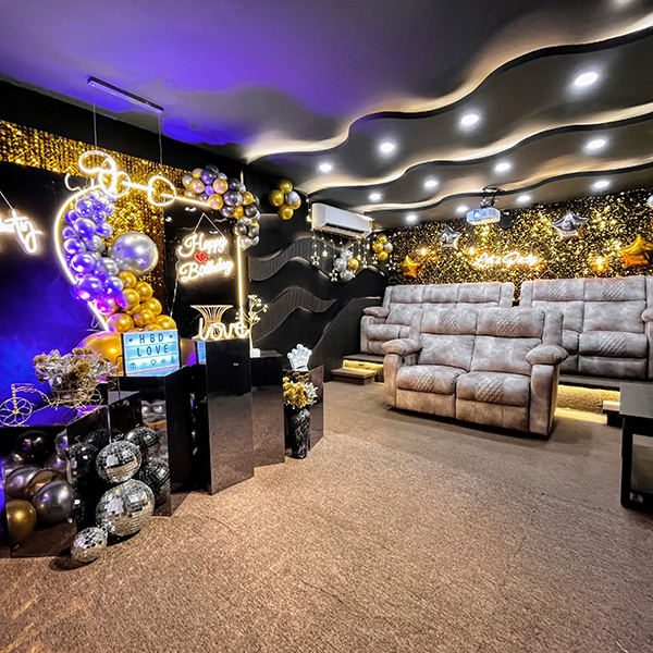 Onyx Theater Your own Private Theater-0