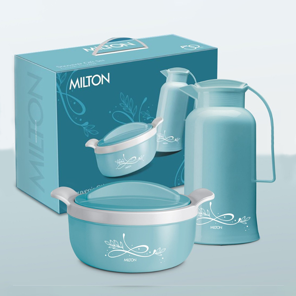 MILTON  Souvenir Gift Set Pastel Blue 1500 Casserole 1.38 Ltrs & Crystal 1000 Flask - 970 ml