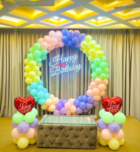 Mix Color Balloons Birthday Ring Decoration at Hotel