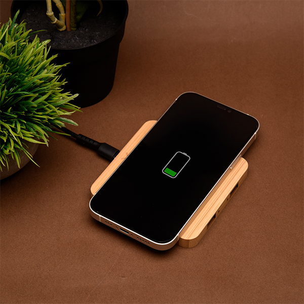 Wangari Pine 15W Square Bamboo Wireless Charger With USB Hub-1