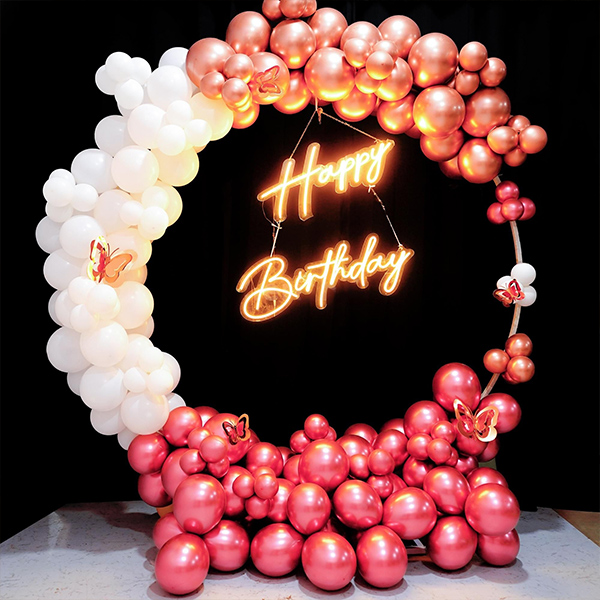 Happy Birthday Ring with latex Balloons Decoration