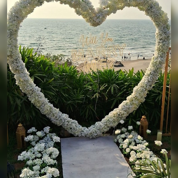 Floral Heart Proposal Experience-1