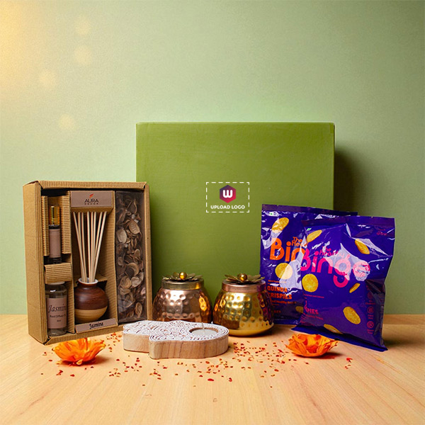 Handcrafted Hamsa Gift Hamper-0