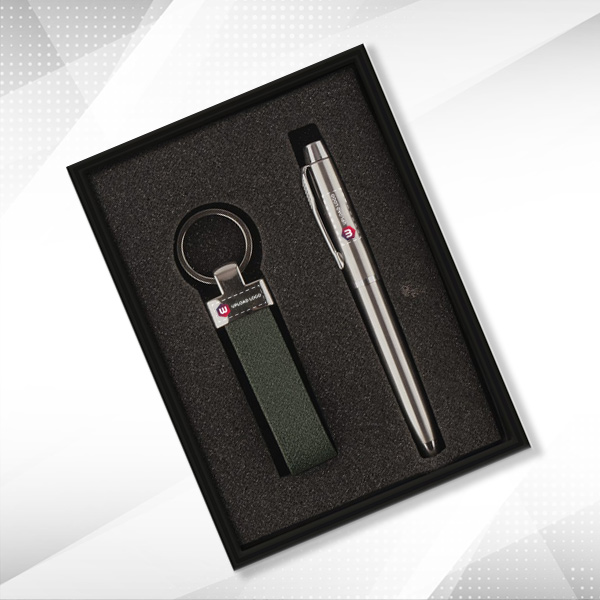 Personalized 2-in-1 Premium Gift Set, Metal Pen & Keychain (Silver)