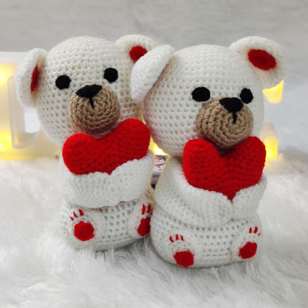 Crochet Love Bears with Heart-0